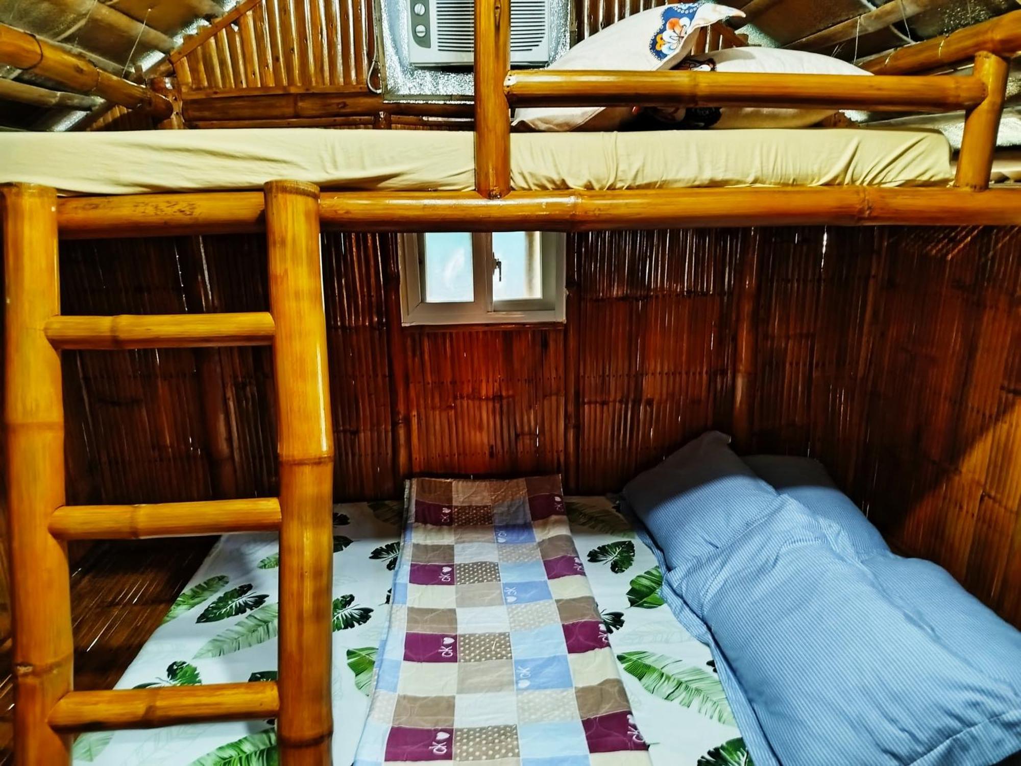 Rea'S Bamboo Resort Gabaldon Pokoj fotografie