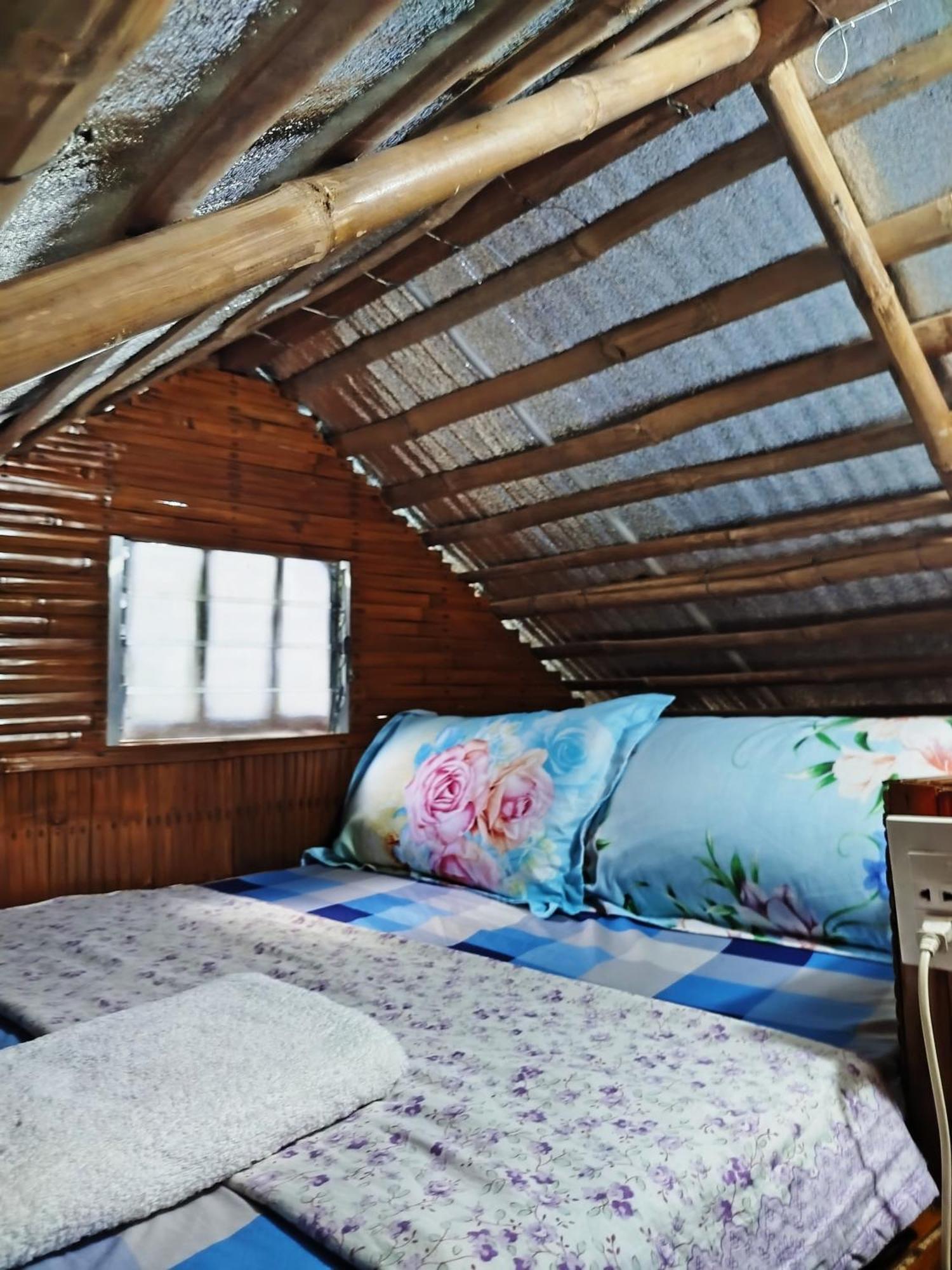 Rea'S Bamboo Resort Gabaldon Pokoj fotografie