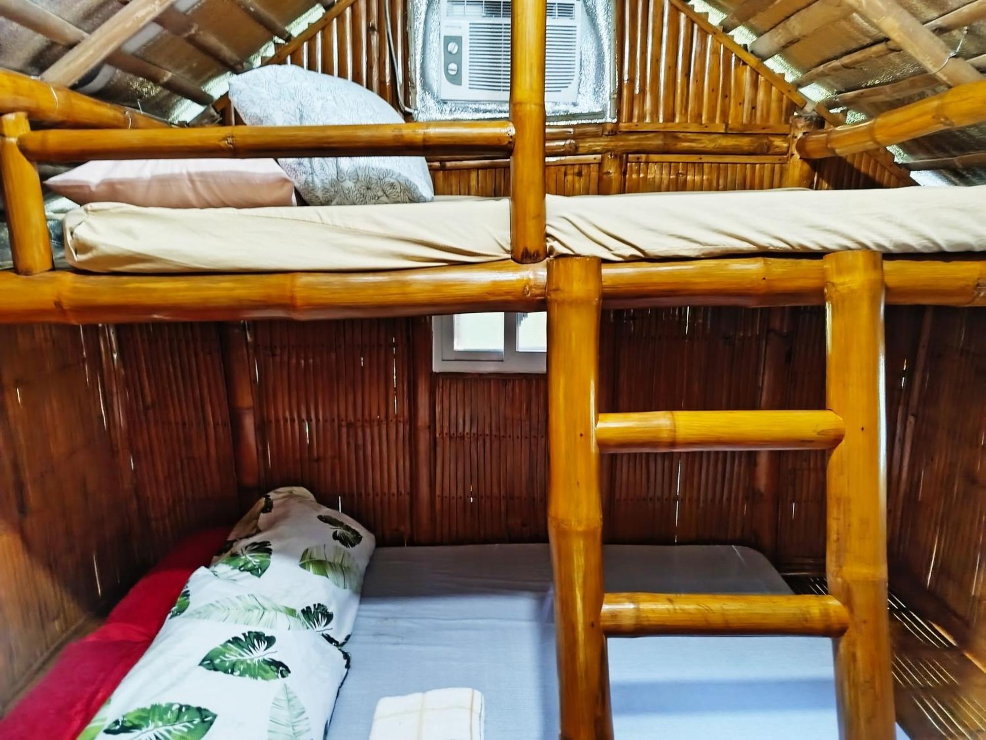 Rea'S Bamboo Resort Gabaldon Pokoj fotografie